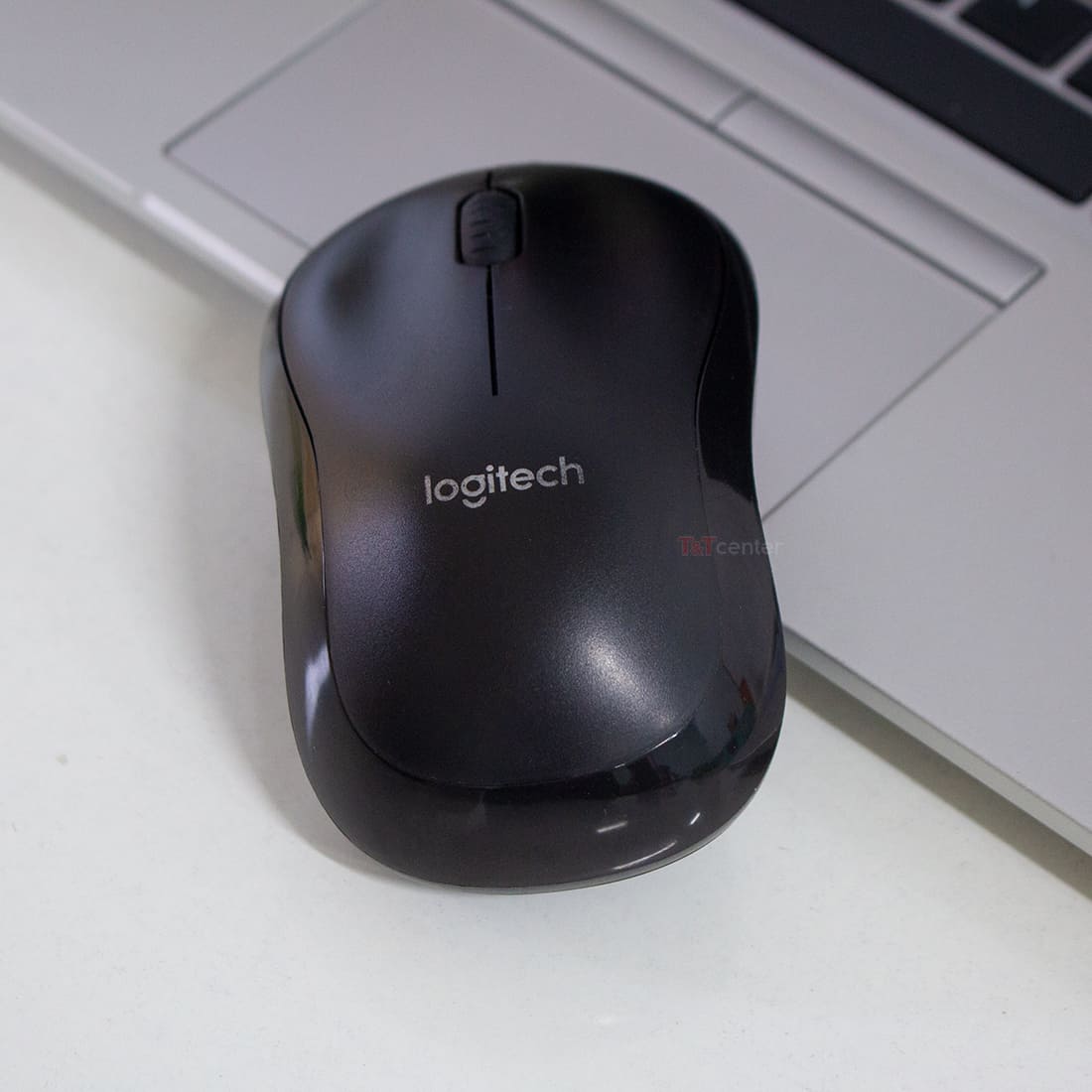 Chuột không dây Logitech M220
