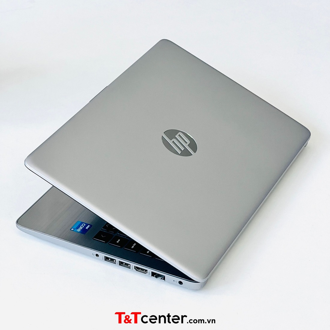 Vì sao nên mua laptop HP 240 G8 i3 1005G1?