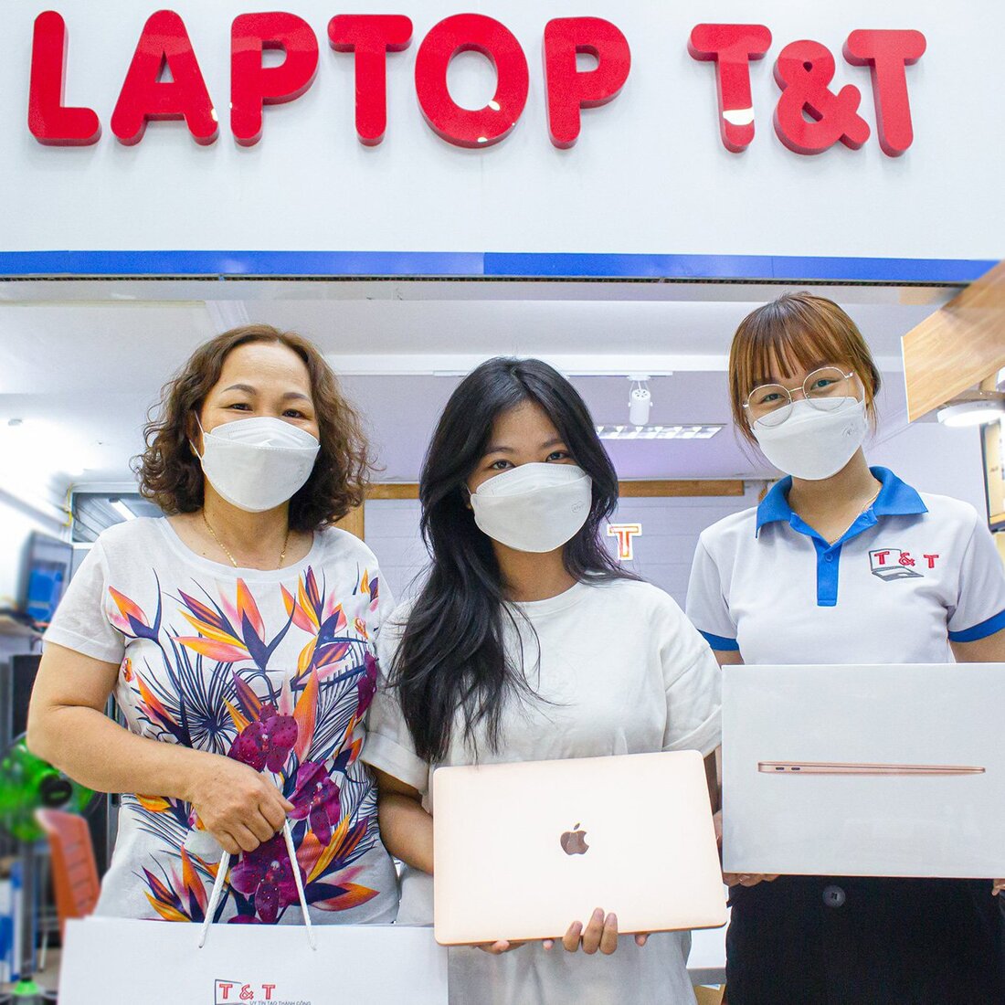 Mua Macbook Air 2019 16GB 256GB chính hãng với giá tốt ưu đãi khủng tại T&T Center