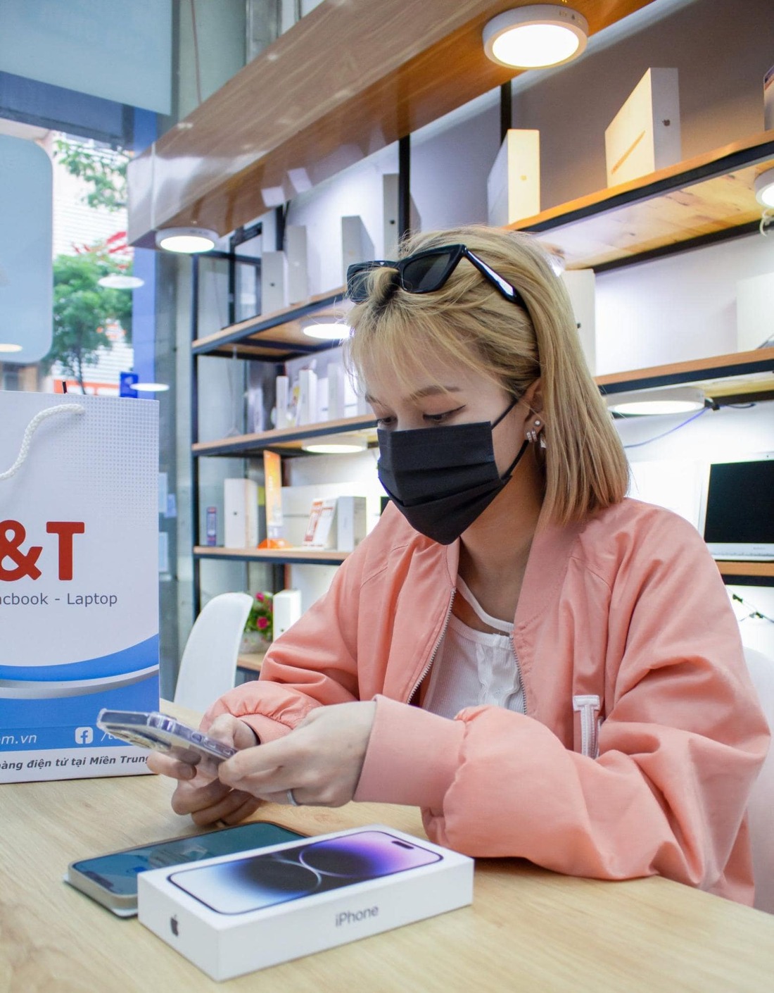 Mua iPhone 14 series giá tốt nhất tại T&T Center