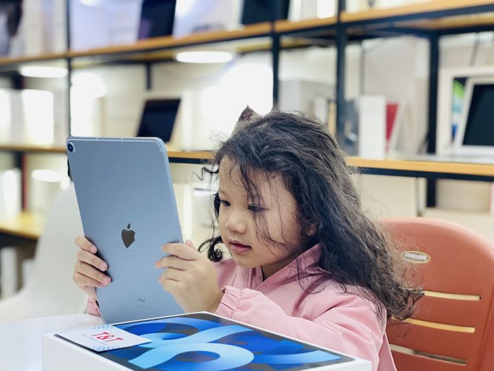 Mua iPad Gen 10 10.9 inch Wifi 64GB Like New chính hãng với giá tốt ưu đãi khủng tại T&T Center