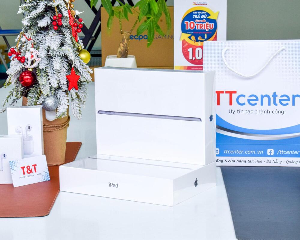 Nhưng dòng iPad Air đang được bán tại T&T Center