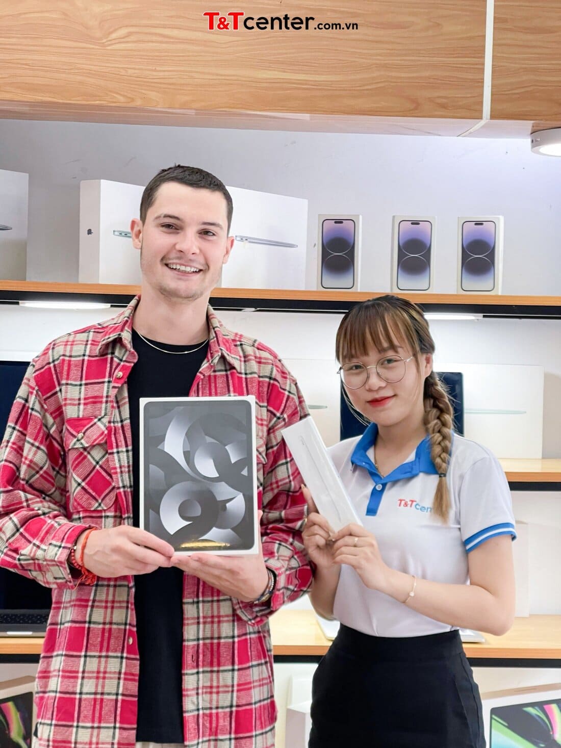 Mua iPad Air 5 2022 10.9 inch M1 chính hãng với giá tốt ưu đãi khủng tại T&T Center