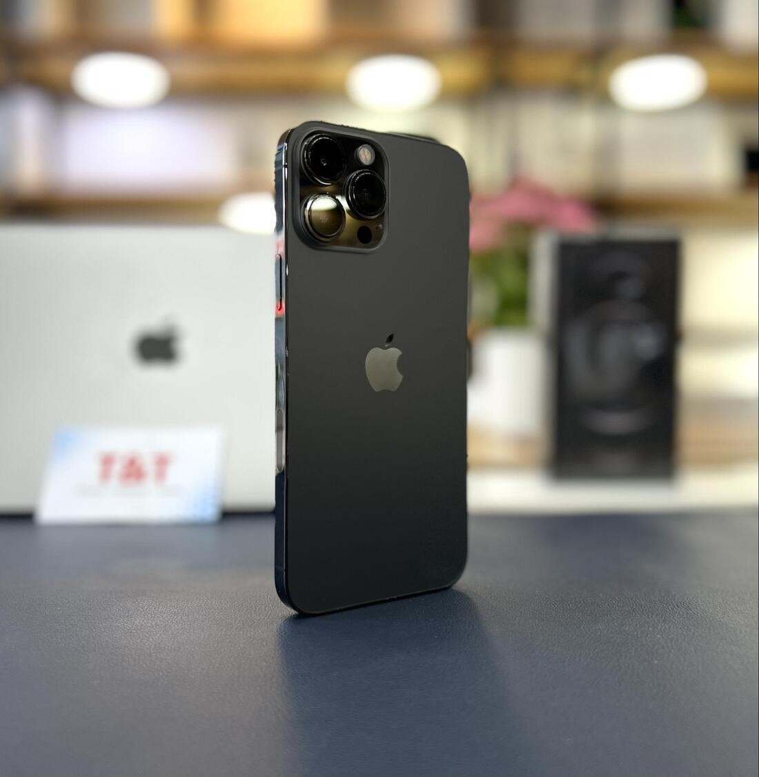 Các phiên bản iPhone 13 Pro 256GB đang được bán tại T&T Center
