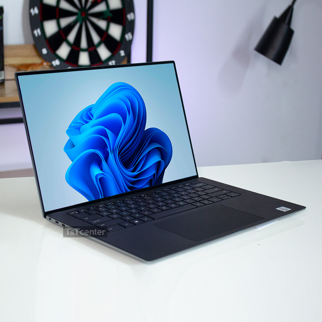 Laptop Dell cũ có đặc điểm gì nổi bật