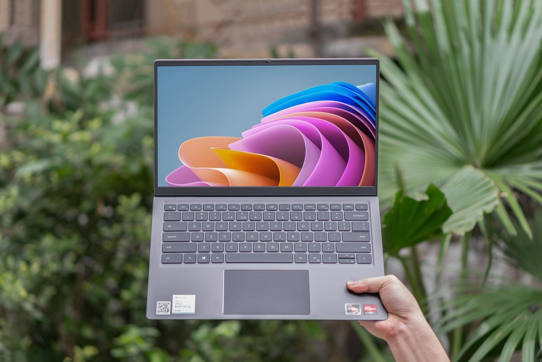 Vì sao nên mua Dell Vostro 5415 bản Ram 8GB SSD 256GB?