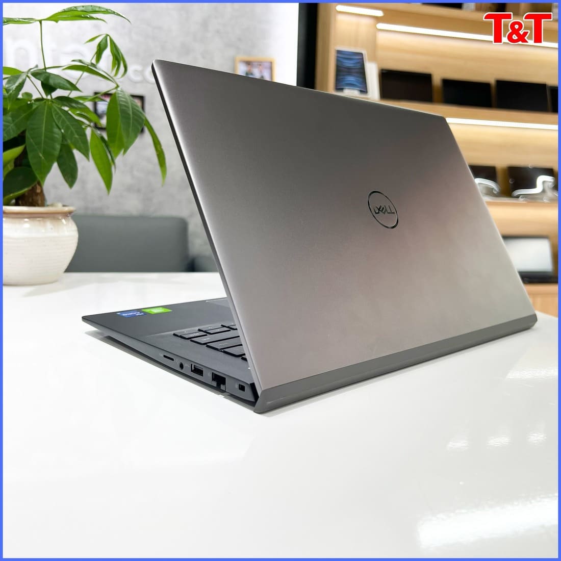 Thiết kế đơn giản, nhỏ gọn và đẳng cấp