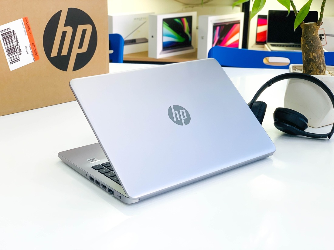 Ngoại hình đơn giản, thanh lịch