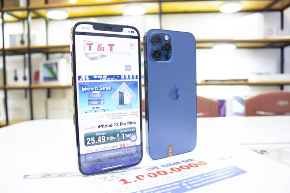 Mua iPhone 12 Pro 256GB giá tốt tại T&T Center