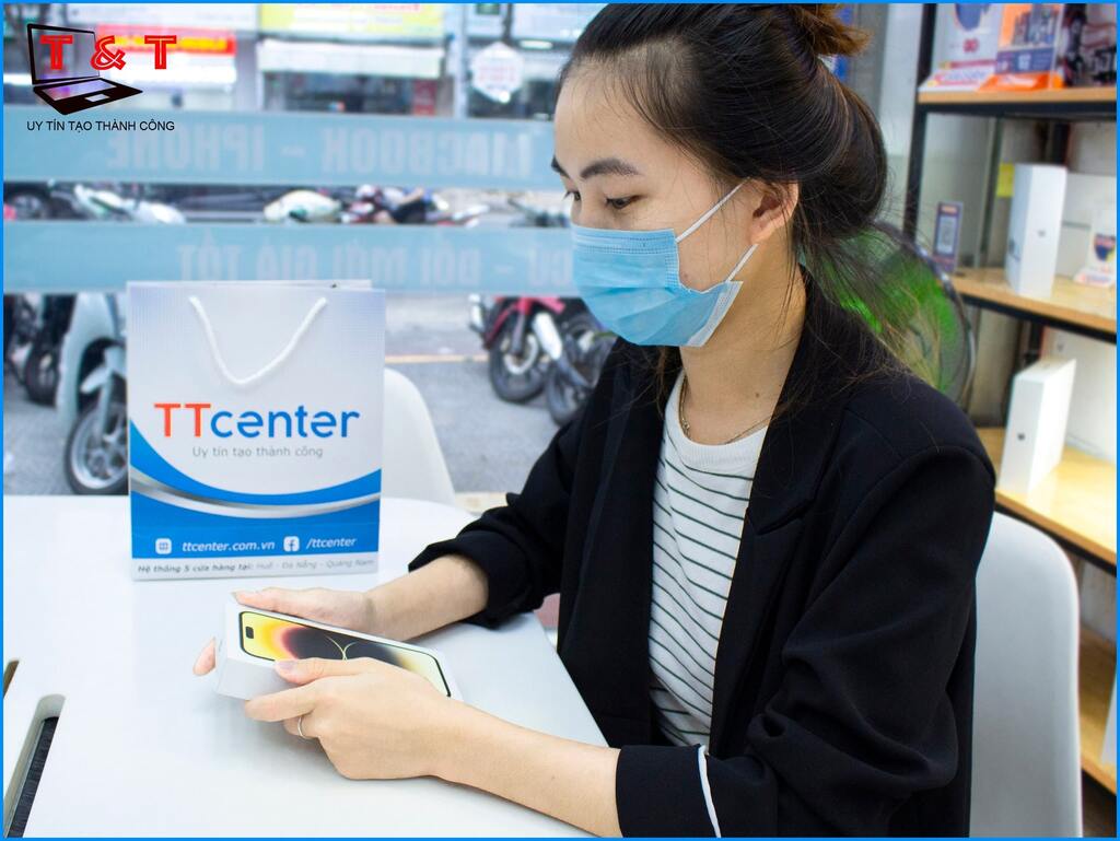 Mua iPhone 14 Pro giá tốt tại T&T Center