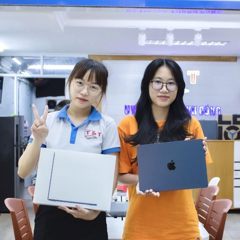 Mua Macbook Air M2 chính hãng với giá tốt ưu đãi khủng tại T&T Center