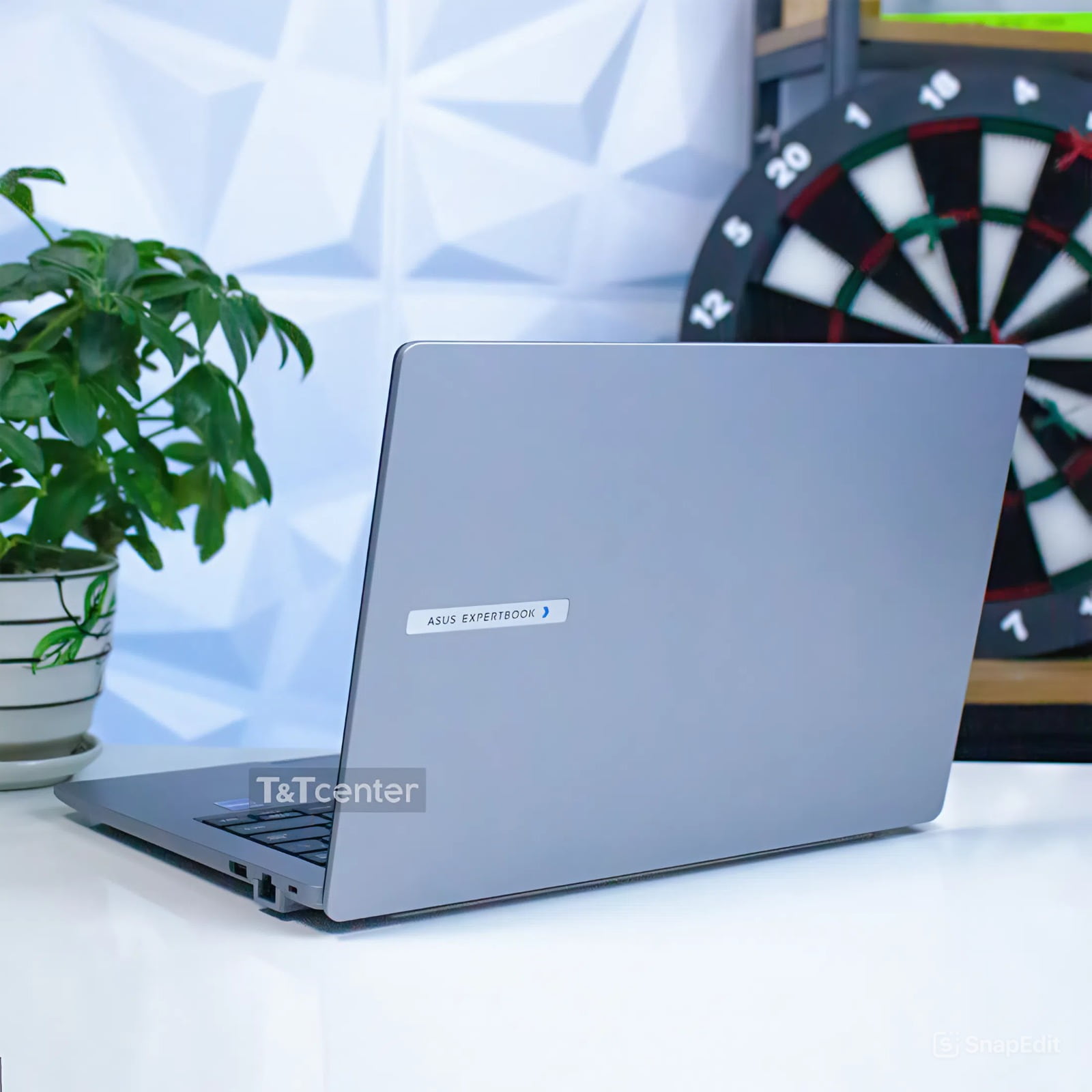 ASUS ExpertBook P1403CVA-i516-50W | Intel Core i5-13420H 16GB 512GB Intel UHD 14'' FHD