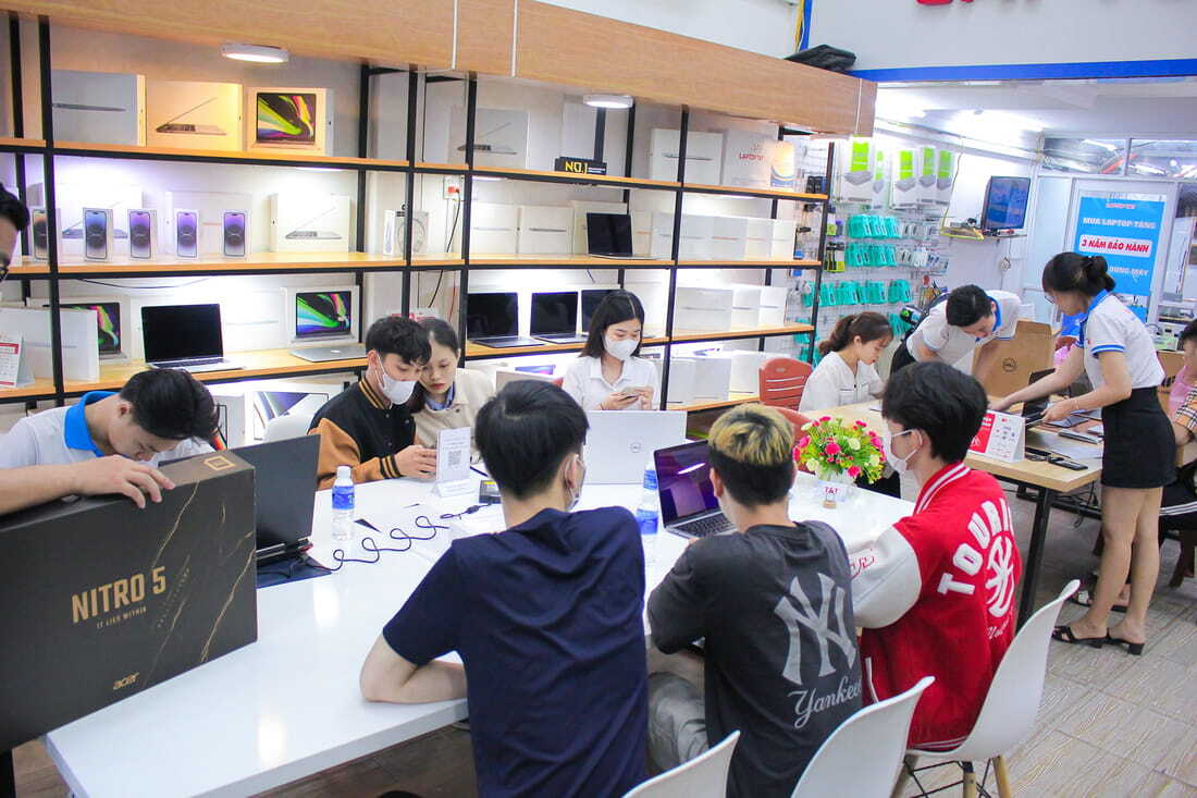 Mua ASUS Vivobook Pro 14 OLED K3400PA giá tốt tại T&T Center