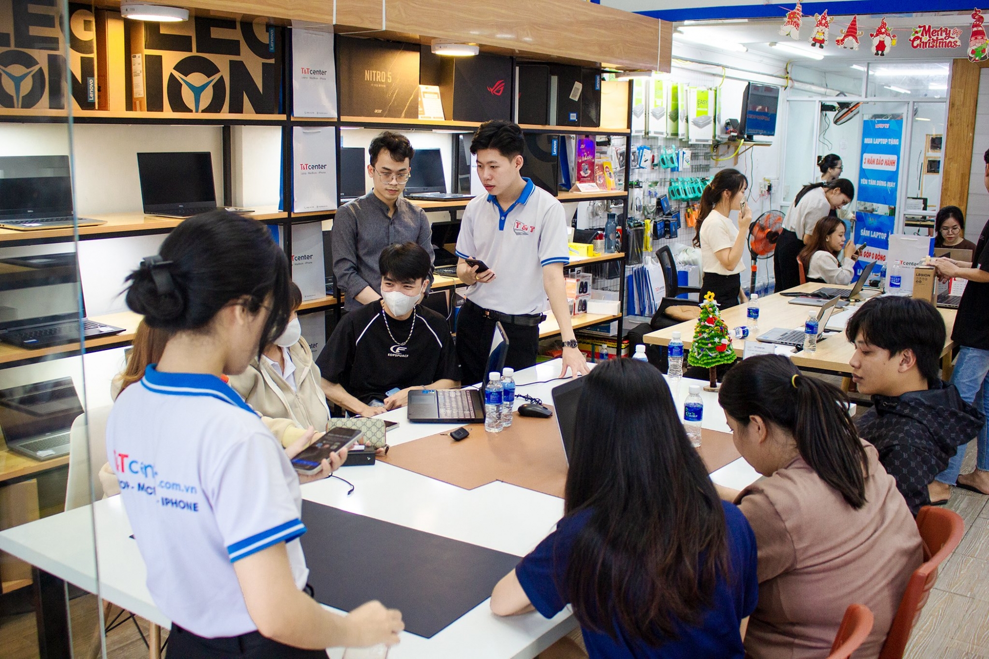 Zenbook 14 UX3405CA -  Laptop cao cấp mỏng nhẹ cho hiệu suất và trải nghiệm vượt trội