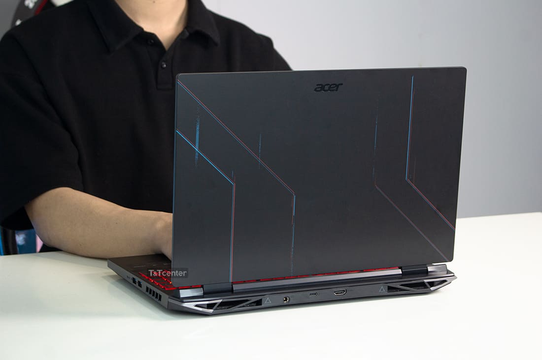 Trang bị hệ thống tản nhiệt cải thiện hơn cực mát mẻ