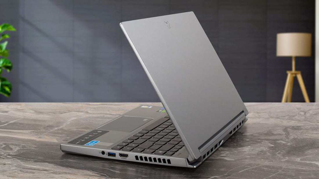 Cổng kết nối khá khiêm tốn