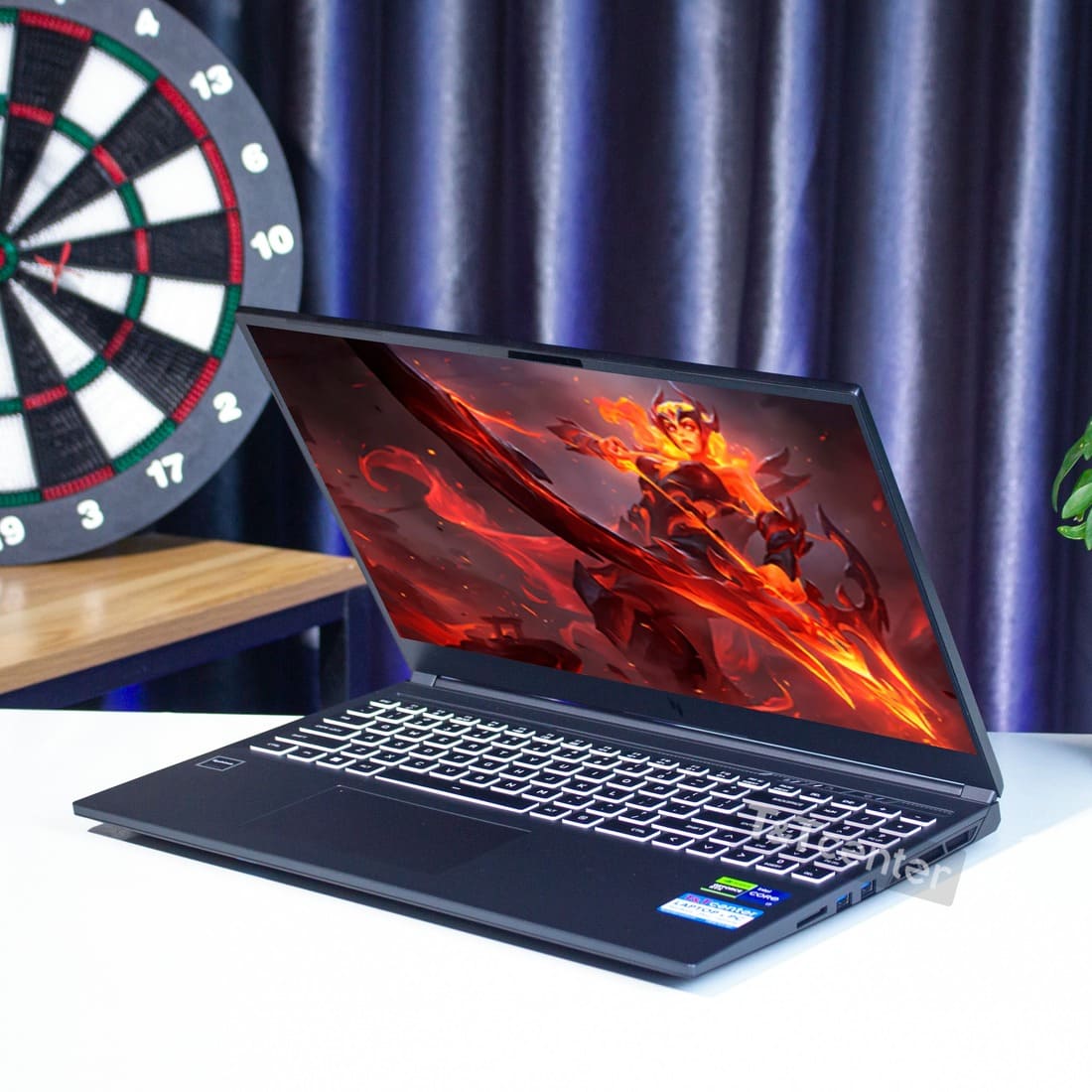 Thiết kế mạnh mẽ – Hệ thống tản nhiệt tối ưu