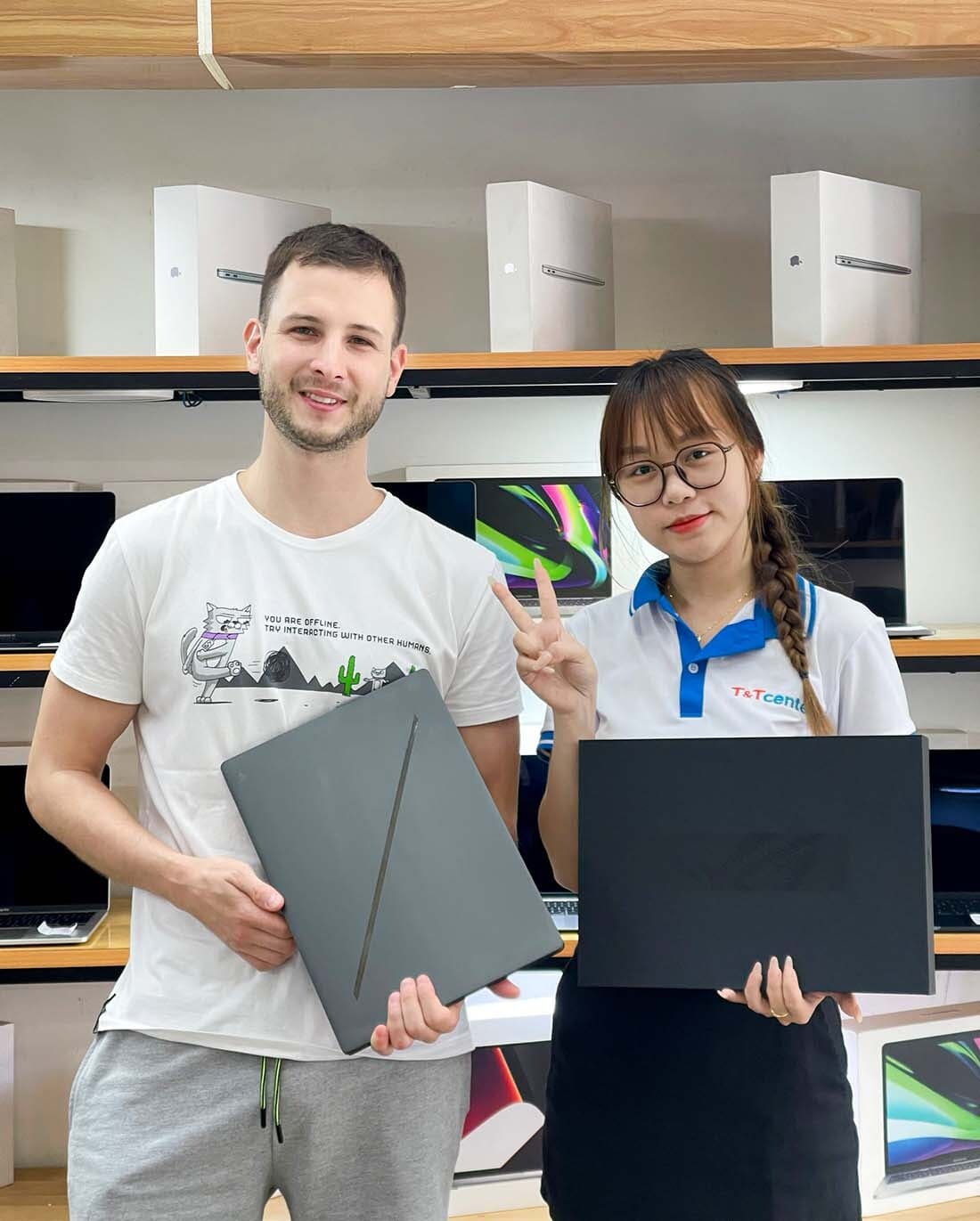 Mua Laptop ASUS ROG Zephyrus G16 (2024) GU605MI-QR116W giá tốt tại T&T Center