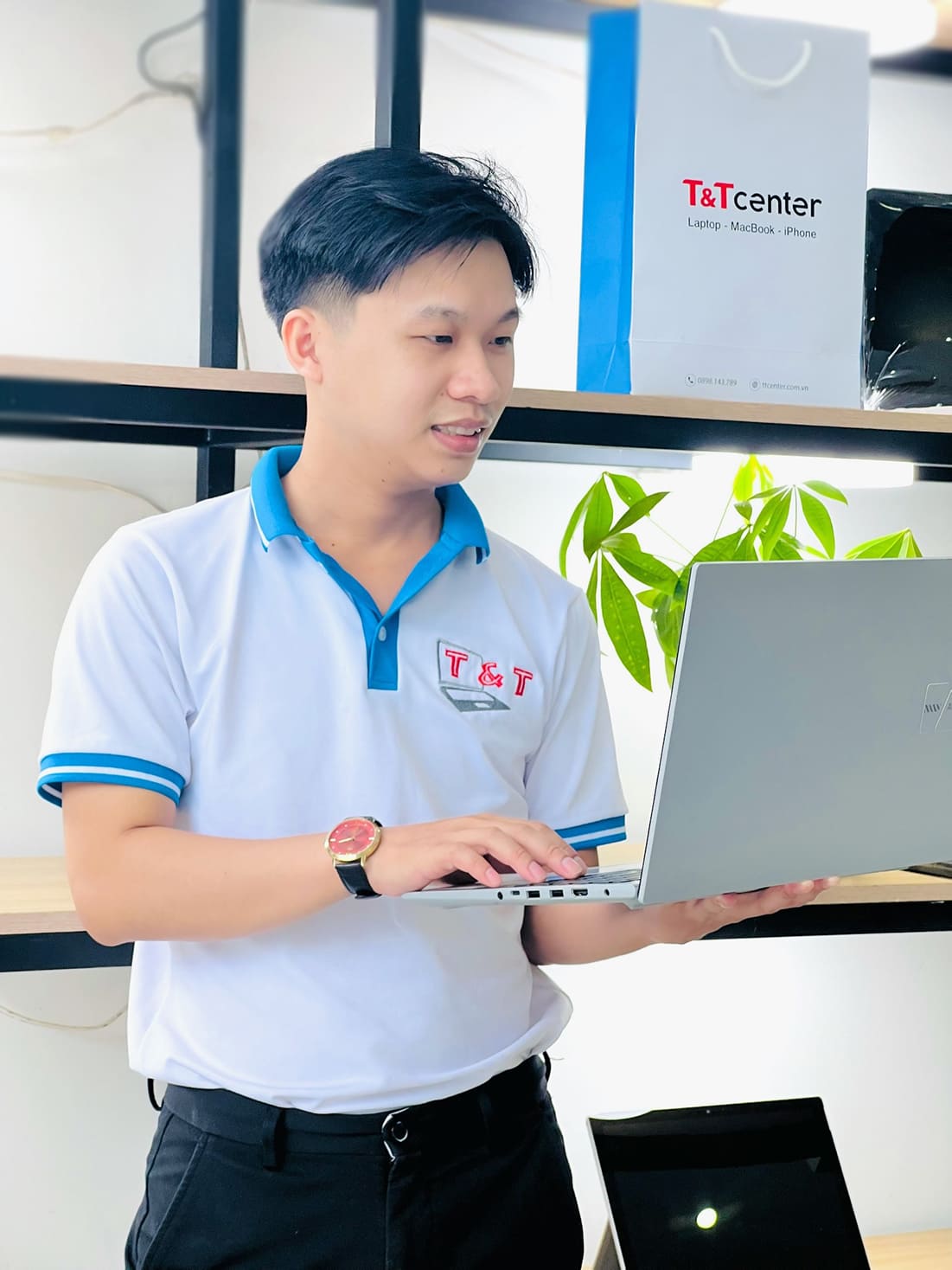 Vì sao nên mua Asus Vivobook 15 OLED?