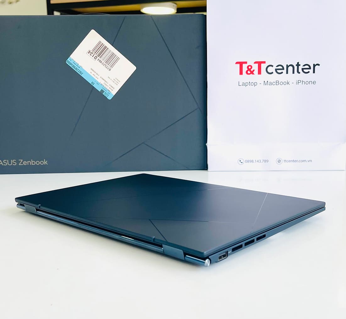 Hiệu năng mạnh mẽ, xử lý công việc dễ dàng