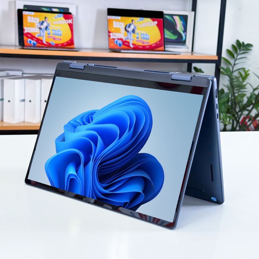 Màn Hình Cảm Ứng Đa Năng