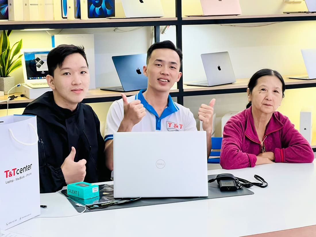 Mua Laptop Dell Inspiron 16 Plus 7630 giá tốt tại T&T Center