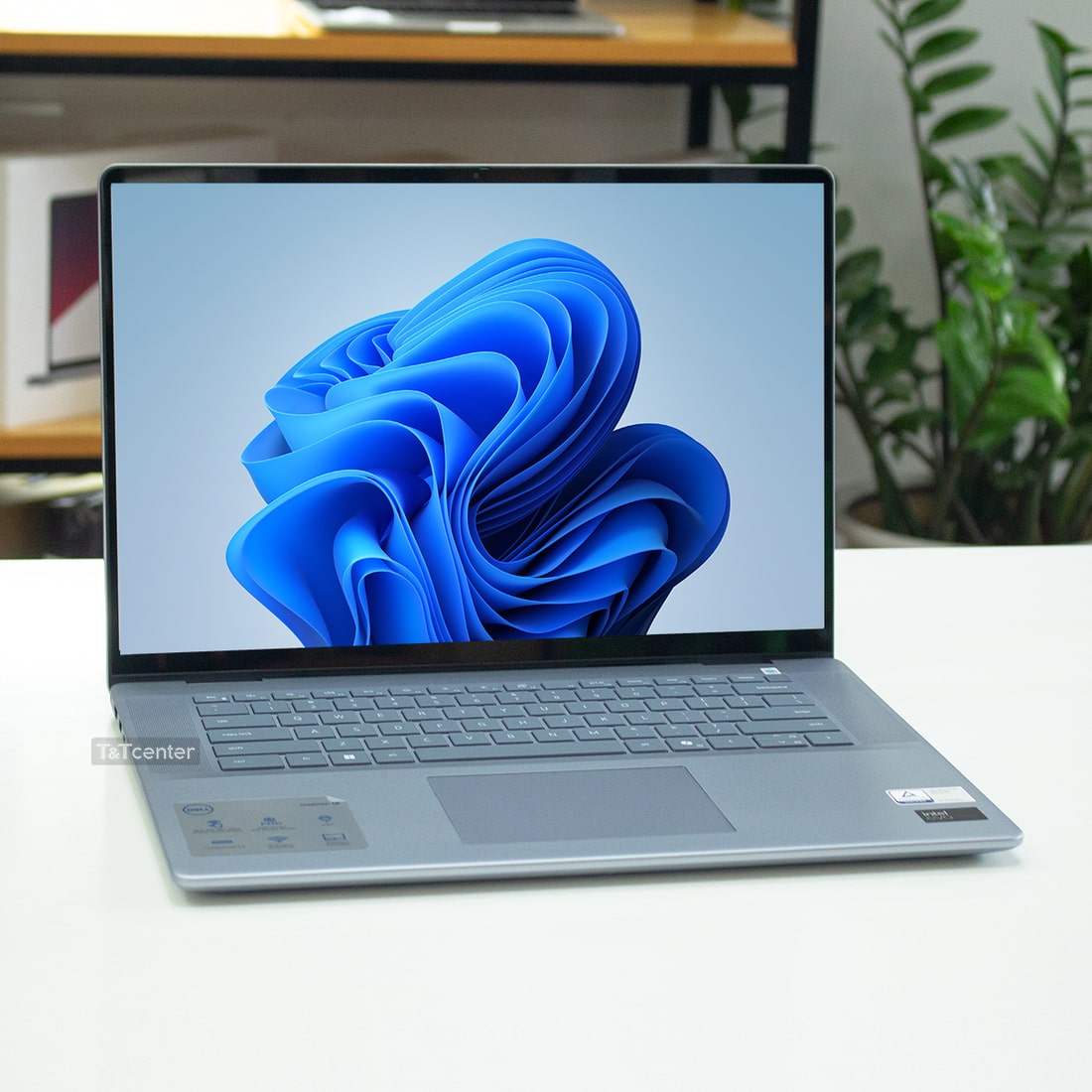 Bảo mật tiên tiến, webcam chất lượng tốt