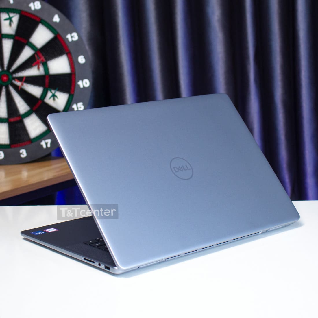 Thiết kế hiện đại chuẩn văn phòn