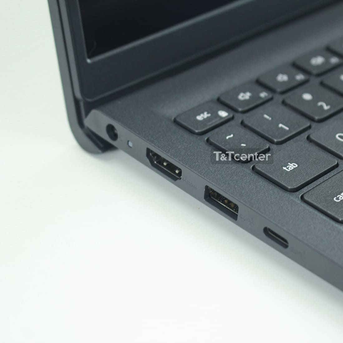 Hiệu năng ổn định với AMD Ryzen 5 7520U