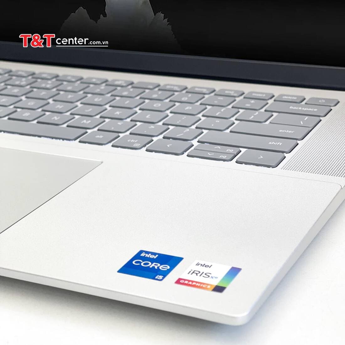 Cổng kết nối đa dạng