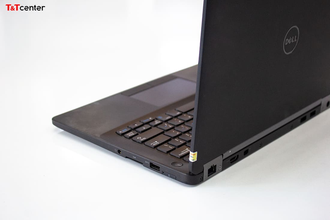 Cổng kết nối đa dạng