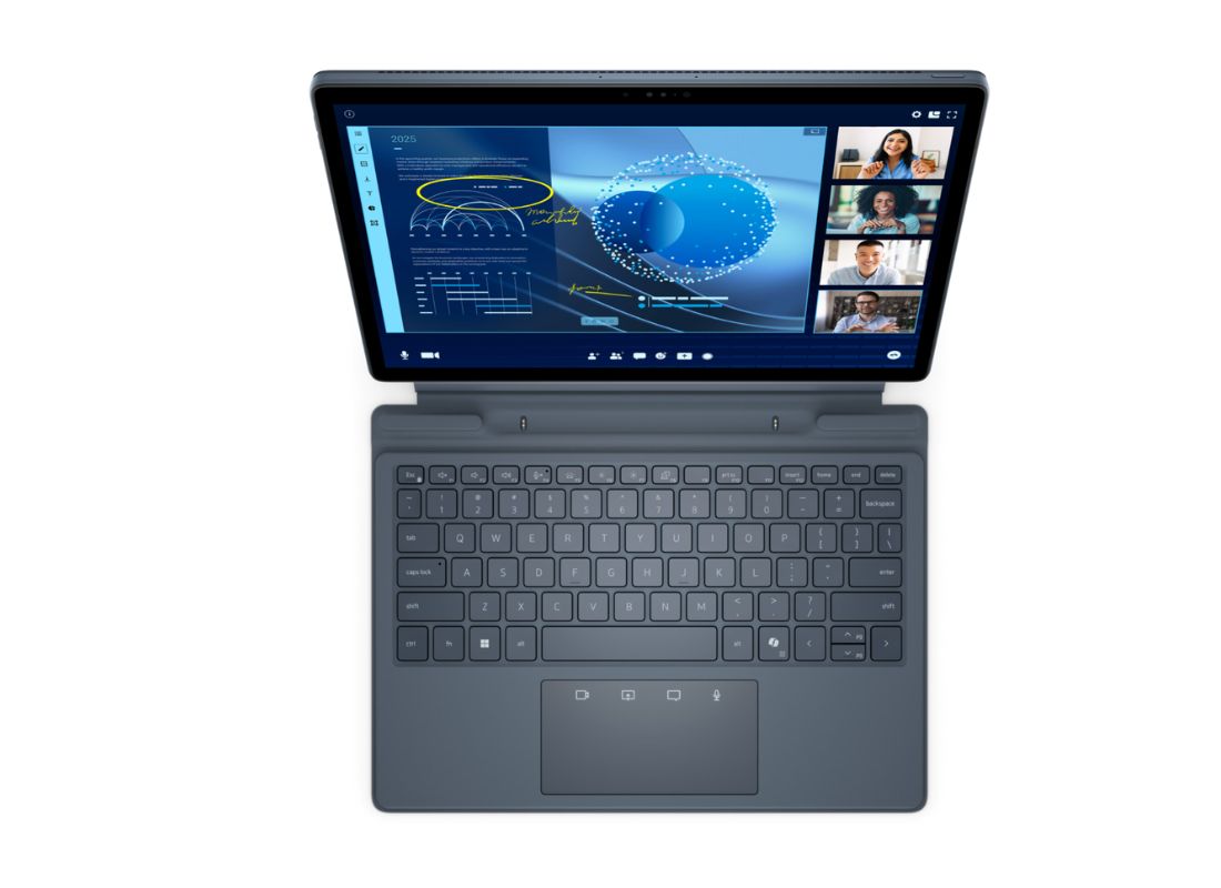Bàn phím và TouchPad tháo rời tiện lợi