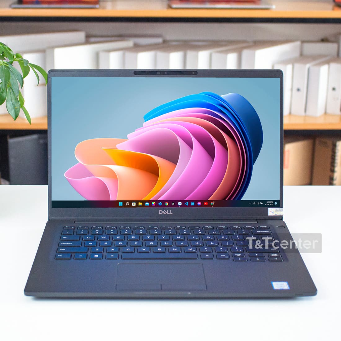 Màn hình rộng sắc nét