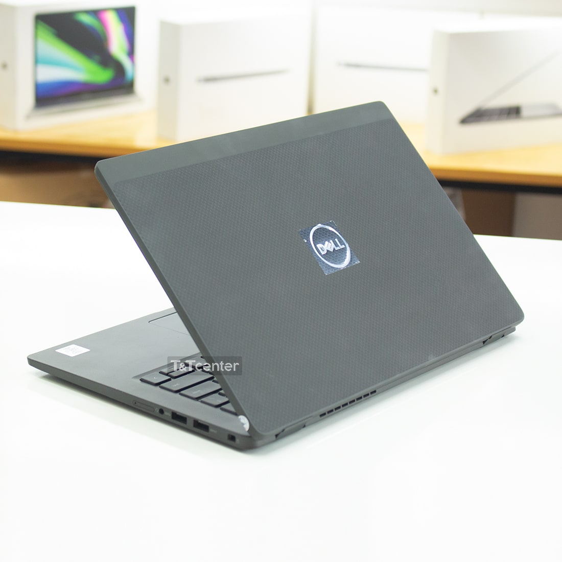 Thiết kế bền bỉ và mỏng nhẹ