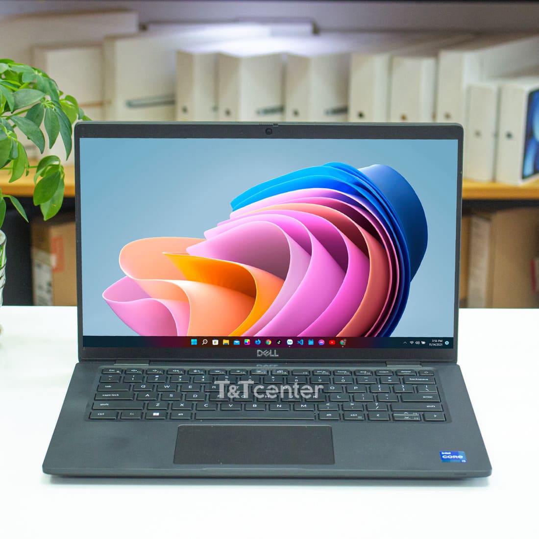 Màn hình 14 inch FHD sắc nét