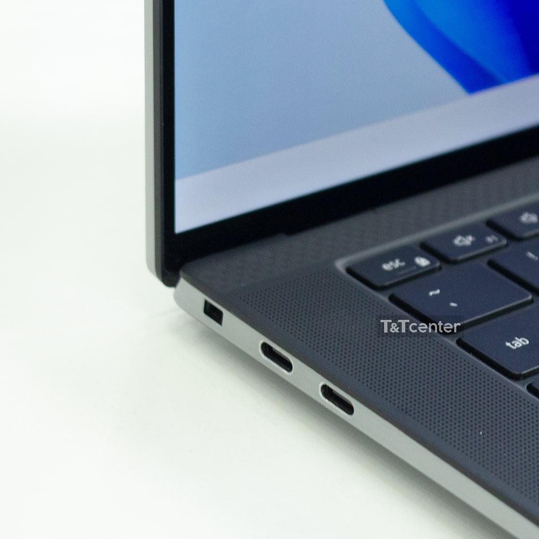 Hệ thống cổng kết nối đa năng