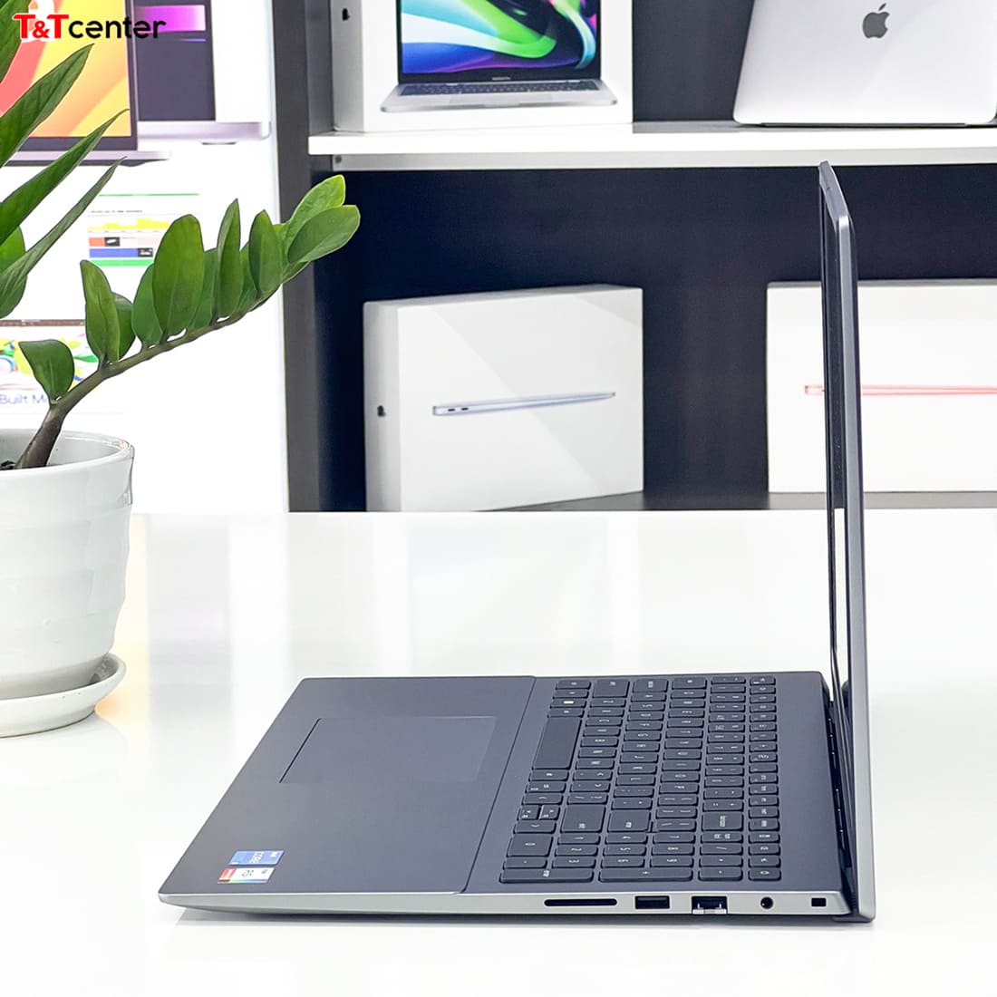 Cổng kết nối đa dạng