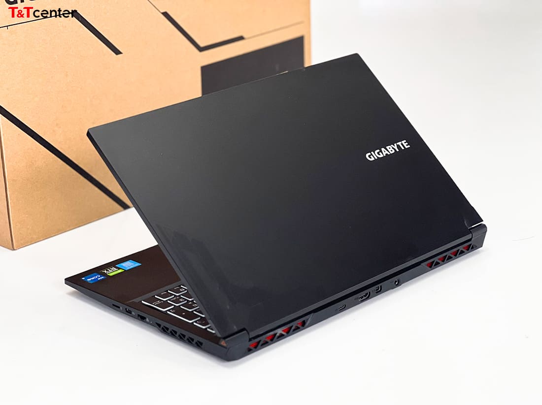 Thiết kế tối giản, đậm chất gaming