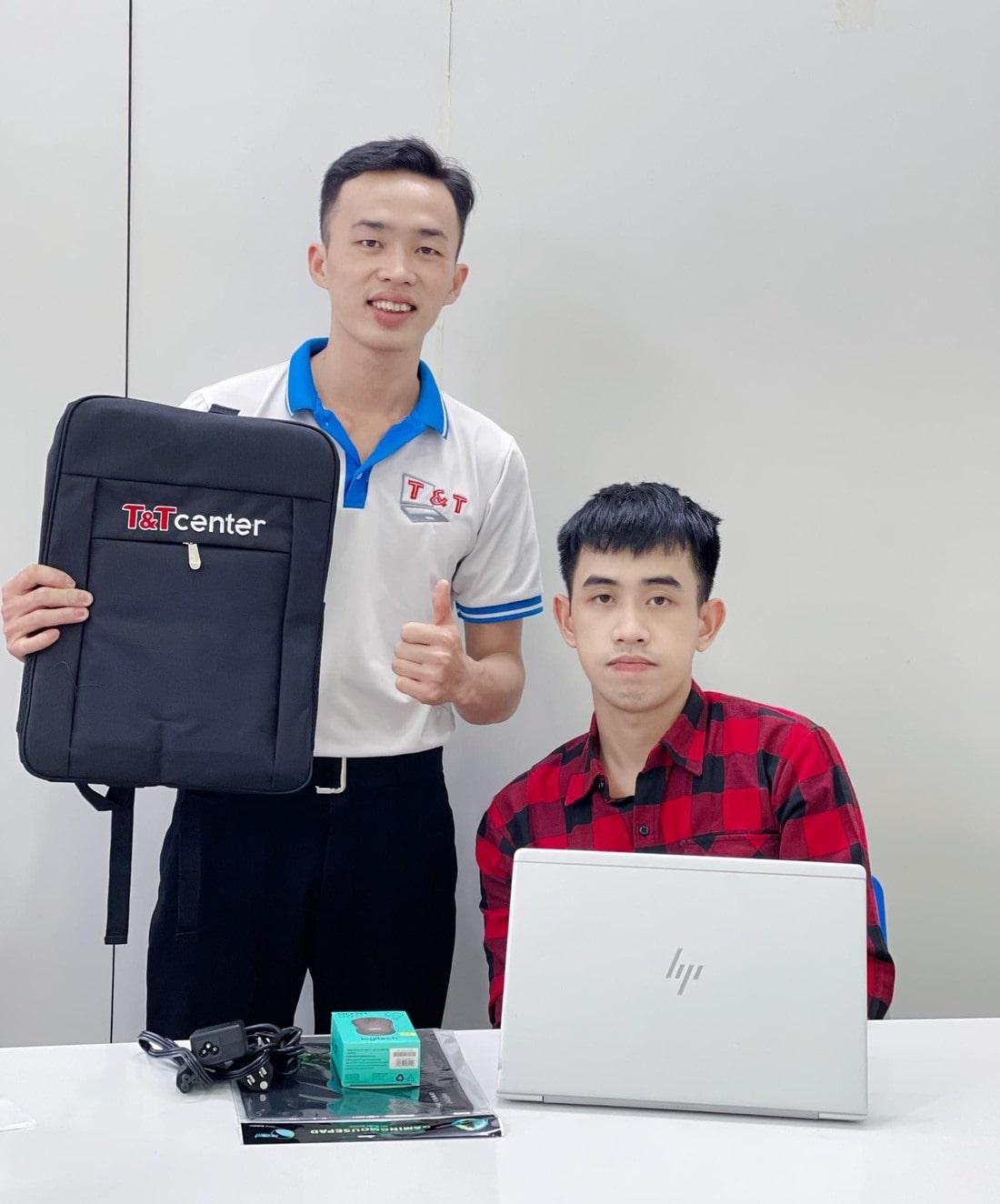 Mua Laptop HP EliteBook 830 G7 Core i5 giá tốt tại T&T Center