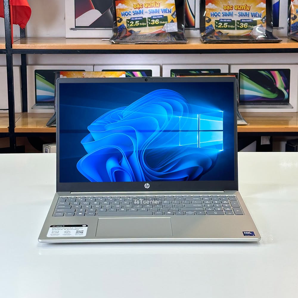 Màn hình cảm ứng 15.6 inch FHD sắc nét và tiện lợi