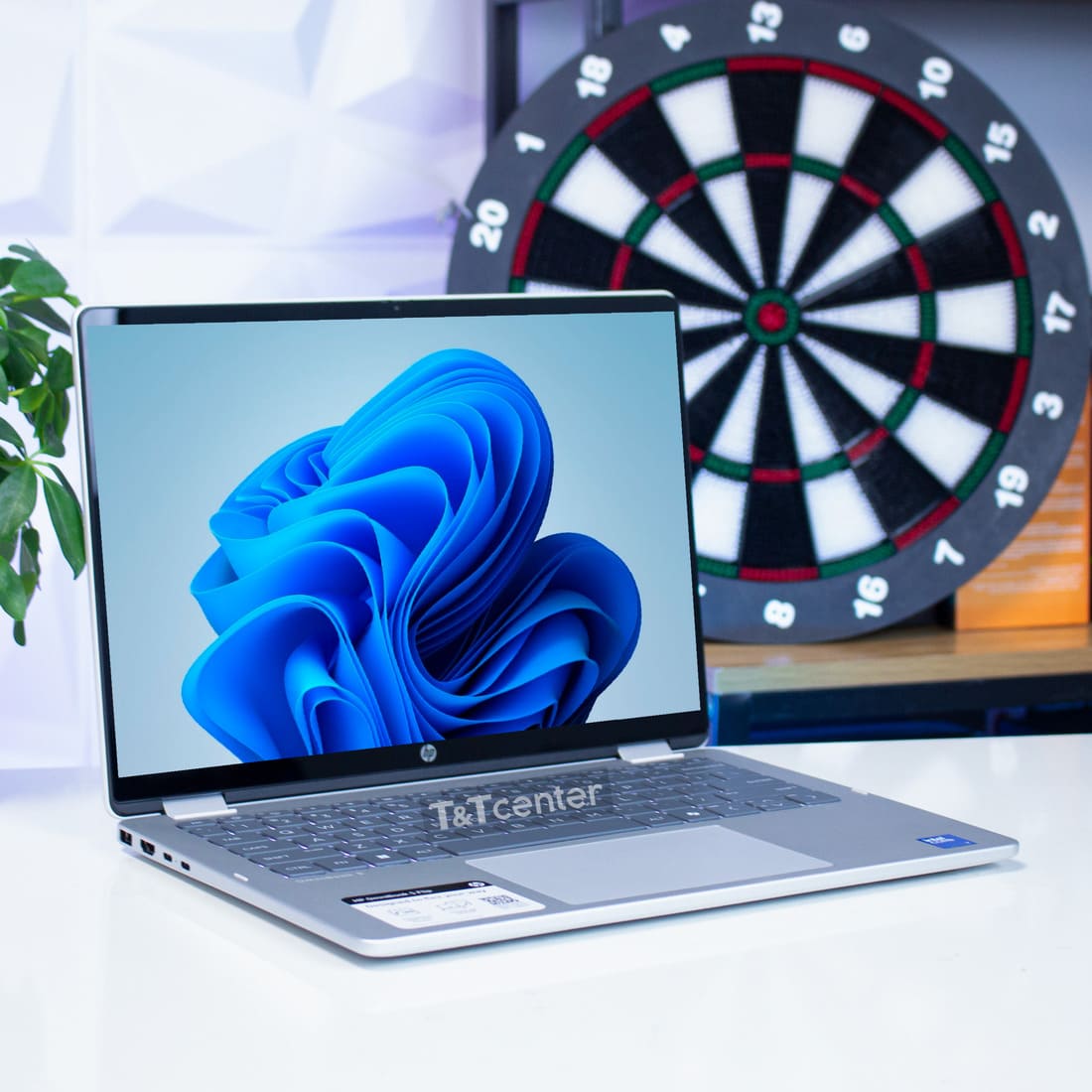 Hiệu năng ổn định với Intel Core 5 120U thế hệ mới