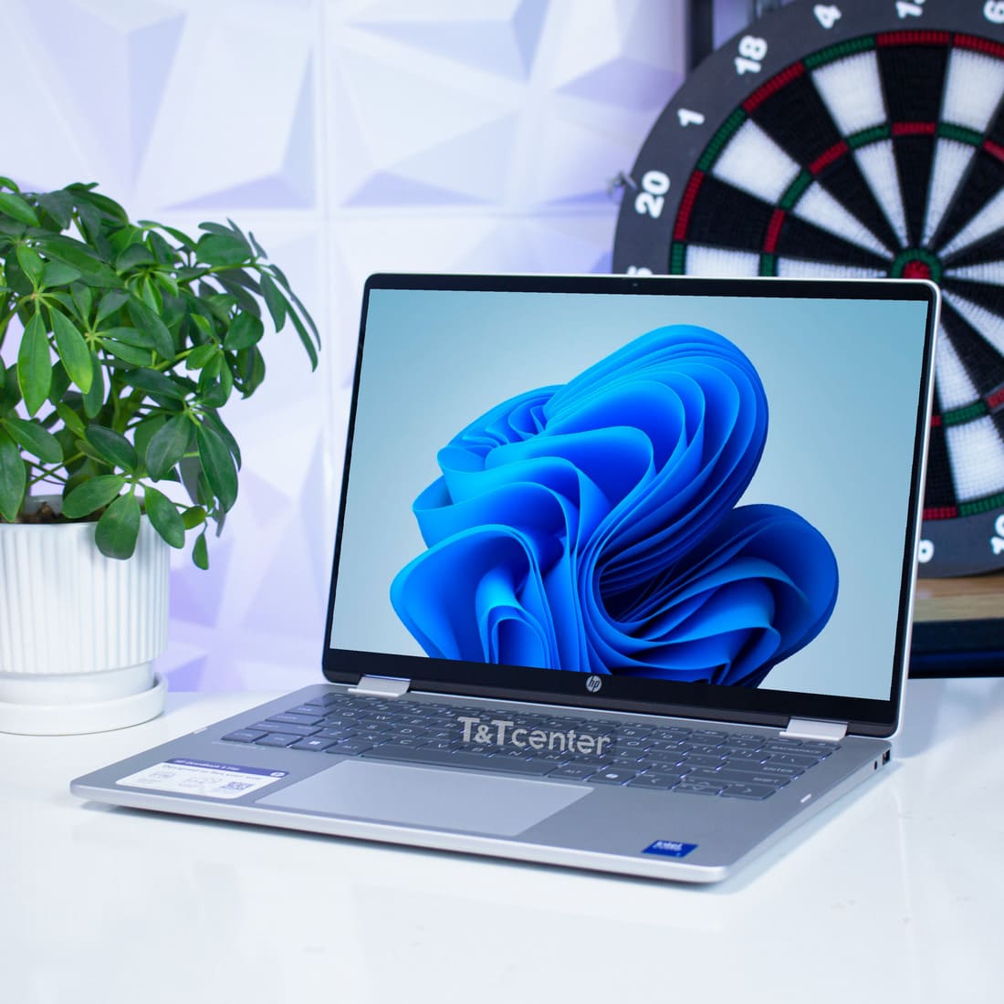 Thời lượng pin ổn định, sạc nhanh tiện lợi