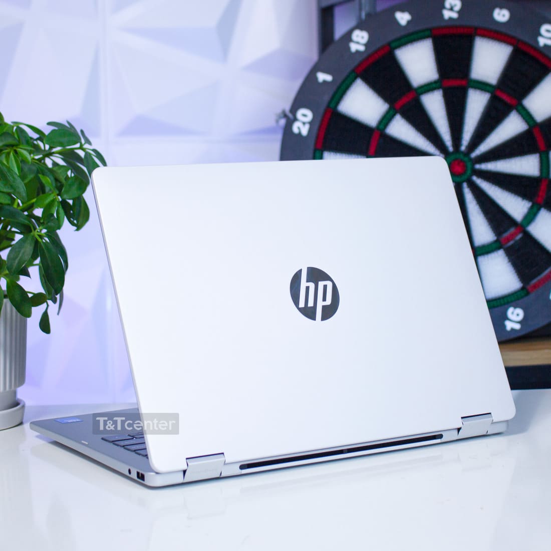 Thiết kế mỏng nhẹ, tinh tế và tiện lợi 2-trong-1