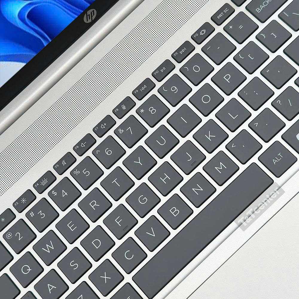 Ưu nhược điểm khi mua HP Omnibook 5 16 bản outlet