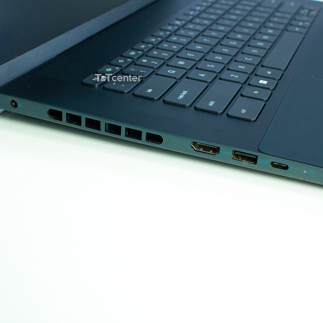 Hệ thống cổng kết nối đầy đủ