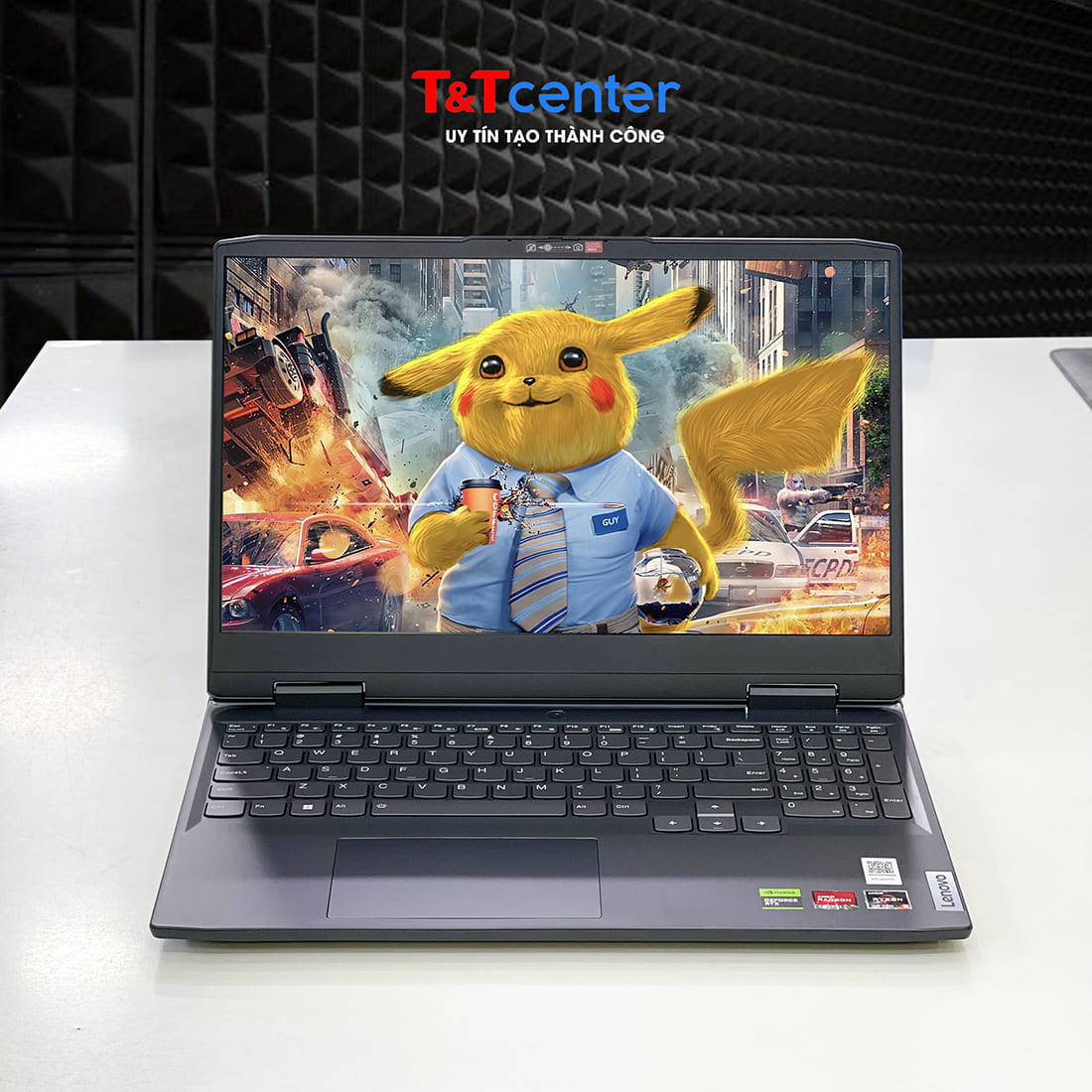 Màn hình 15.6 inch hiển thị sắc nét, chân thực