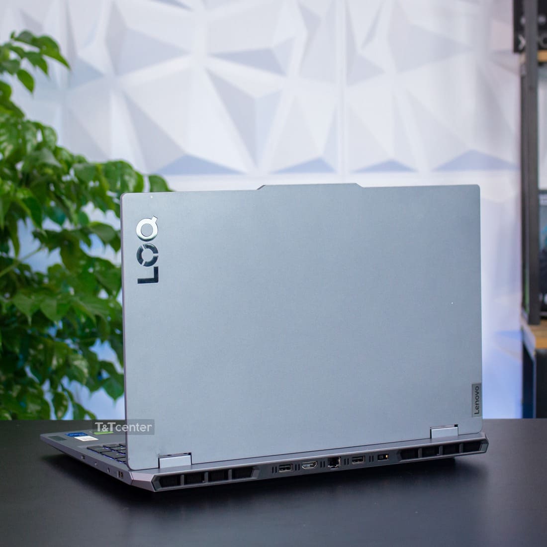 Đồ họa mượt mà với NVIDIA RTX 5050 8GB