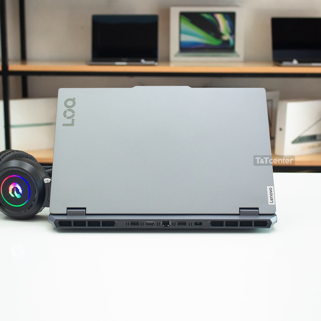 Cổng kết nối đa dạng