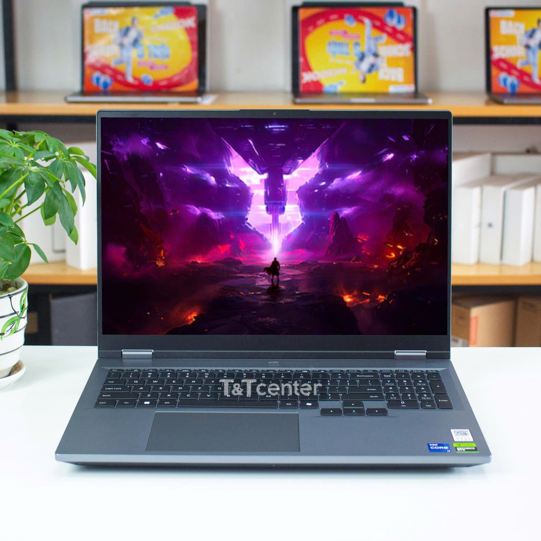 Màn Hình 16 inch 2K+ 180Hz: Đắm Chìm Trong Từng Khoảnh Khắc