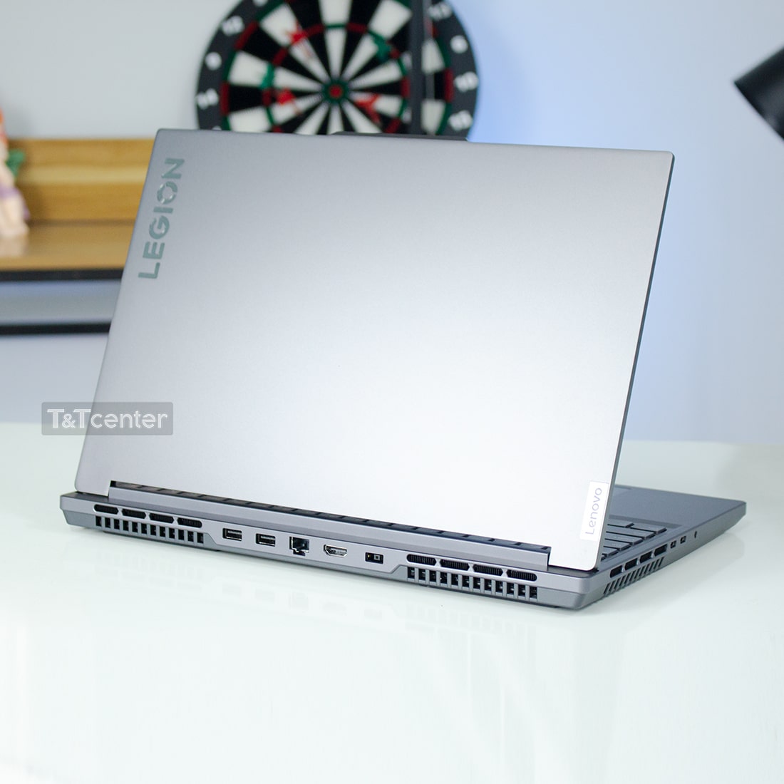 Thiết kế ngầu, chuẩn gaming